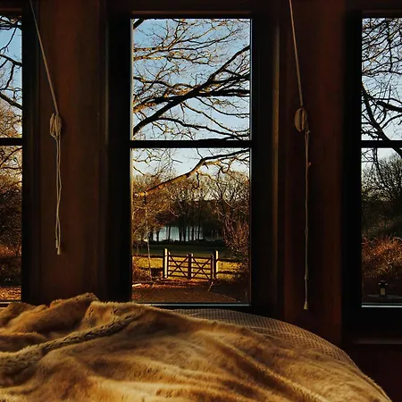 Koppla Cabin Felbridge Экстерьер фото